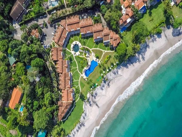 Oceanfront Vacation Condo Two Bedroom in Playa Flamingo