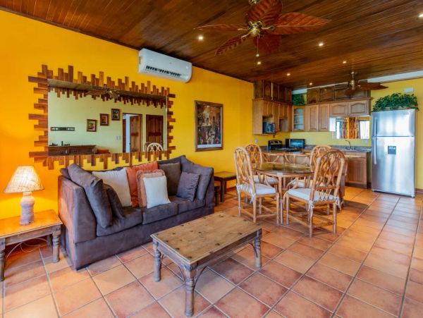 Playa Flamingo Condo 964730