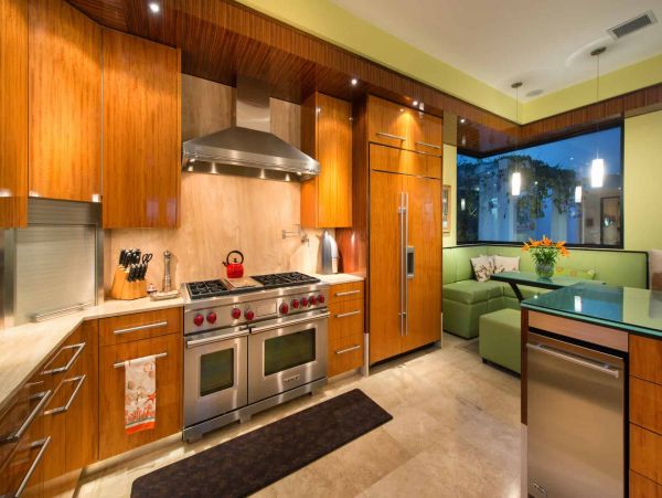 Giant Luxury Villa with Pool and Sumptuous Ocean Views in Flamingo