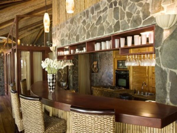 Beachfront Villa with big  pool at Playa Potrero
