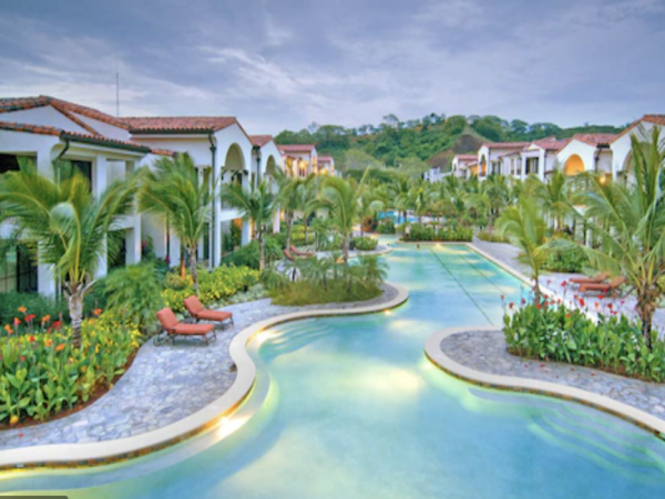 Four Pools Close to Coco luxury Accommodation