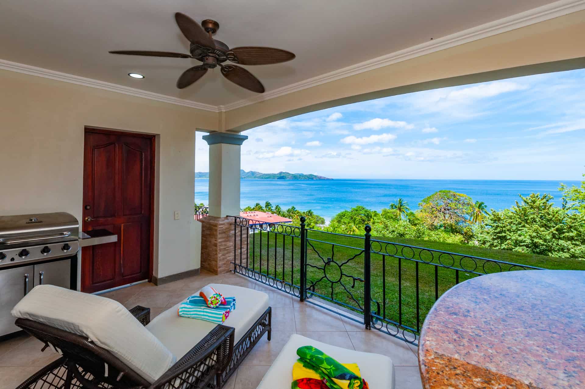 Playa Flamingo Condo 964787