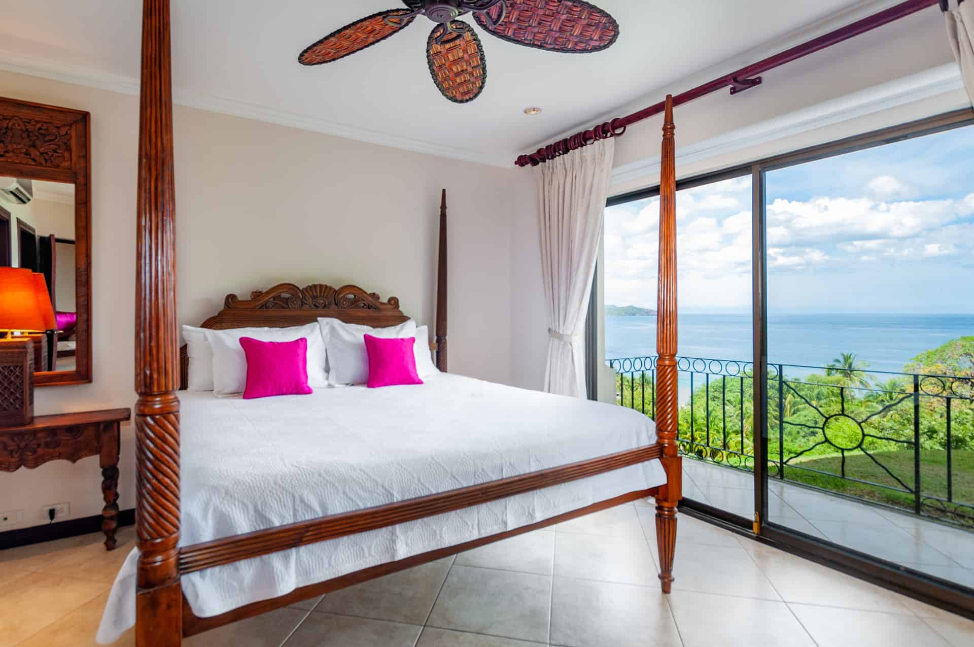 Playa Flamingo Condo 964787