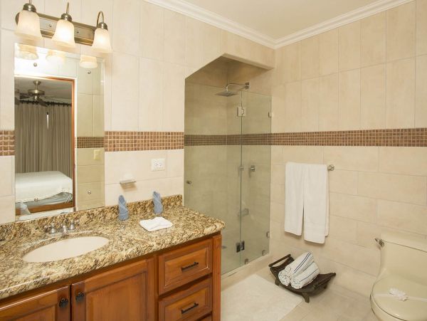 Flamingo Vacation Condo Two Bedroom