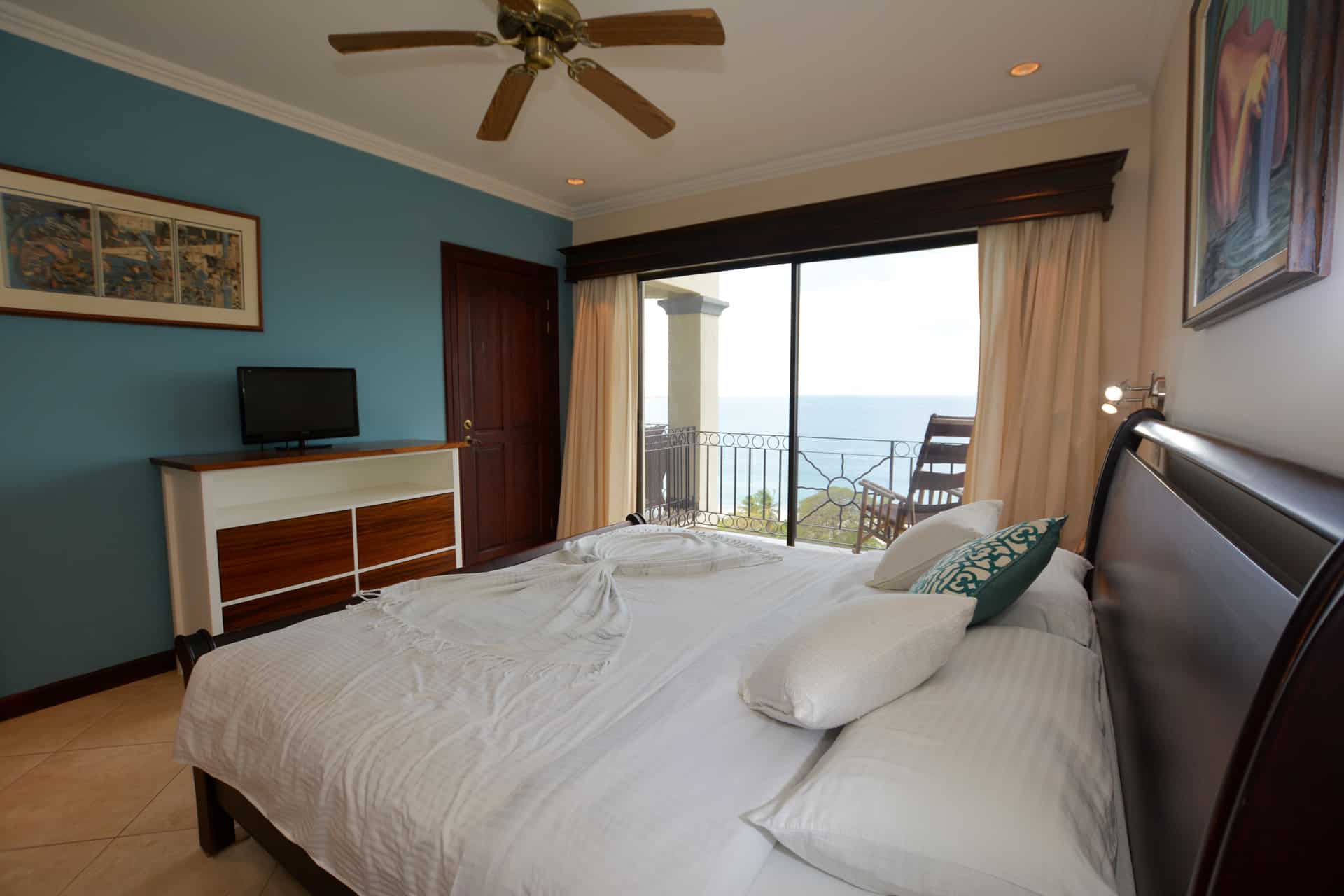 Playa Flamingo Condo 964789