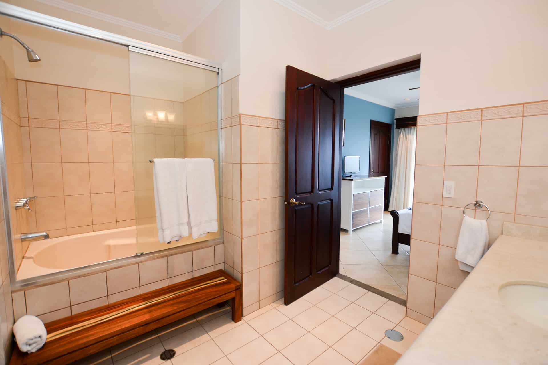 Playa Flamingo Condo 964789