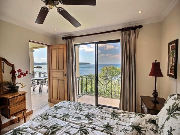 Playa Flamingo Condo 964791