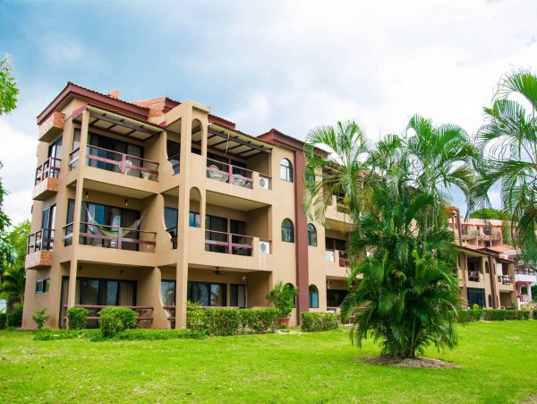 Oceanfront Playa Flamingo Vacation Condo Three Bedroom