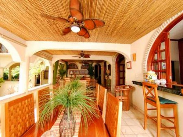 Beachfront Home with a private pool, top location!