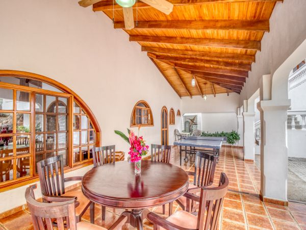 Flamingo Beach Five Bedroom Ocean View Villa