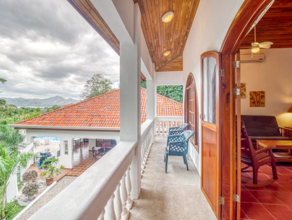 Flamingo Beach Five Bedroom Ocean View Villa