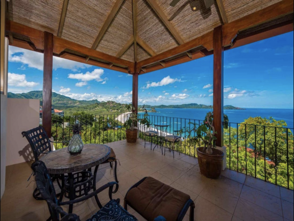 Costa Rica Five Bedroom Vacation Home with Balcony & Views