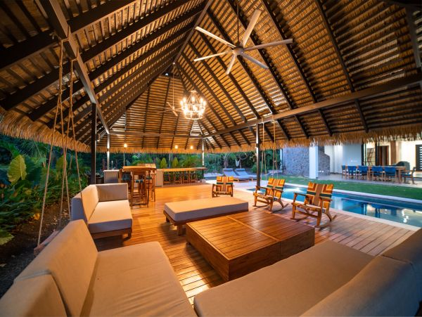 Gorgeous 6 Bedroom Pool Villa in Guanacaste Walk To Beach