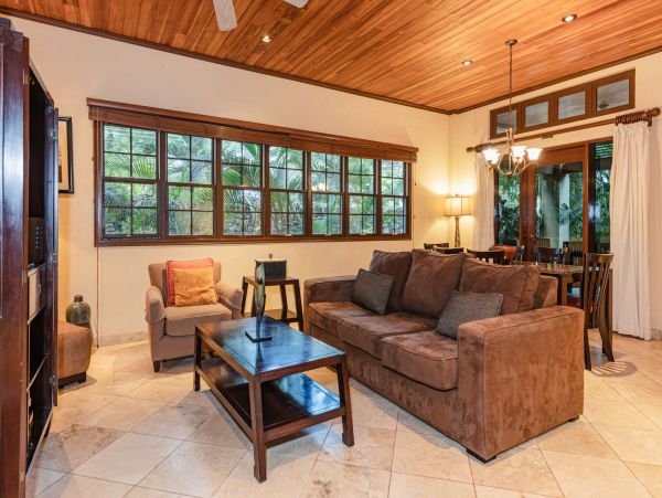 2 Bedroom Condo across the street from Langosta Beach