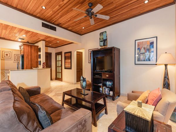 2 Bedroom Condo across the street from Langosta Beach