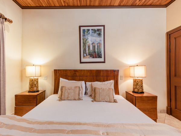 2 Bedroom Condo across the street from Langosta Beach