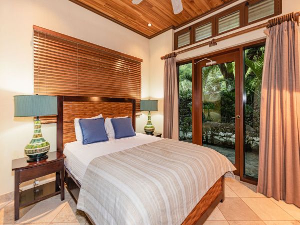2 Bedroom Condo across the street from Langosta Beach
