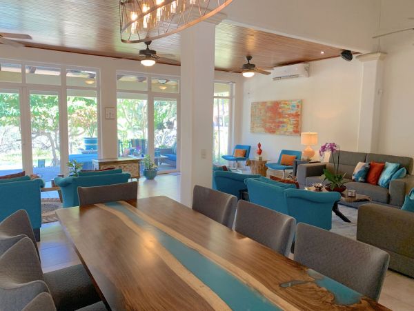 Oceanfront Tamarindo Vacation Pool Home Seven Bedroom Plus Guest House