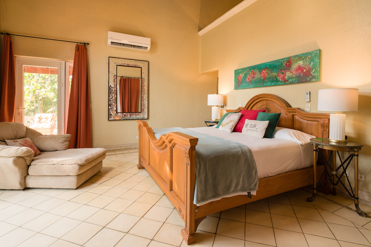 Oceanfront Tamarindo Vacation Pool Home Seven Bedroom Plus Guest House