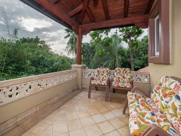 Oceanfront Tamarindo Vacation Pool Home Seven Bedroom Plus Guest House