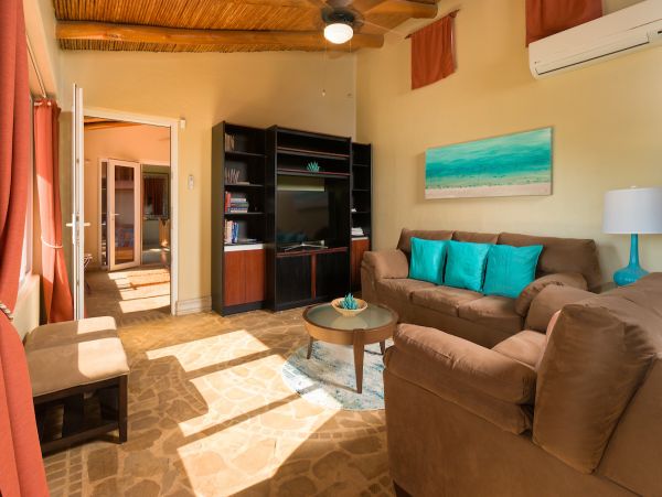 Oceanfront Tamarindo Vacation Pool Home Seven Bedroom Plus Guest House