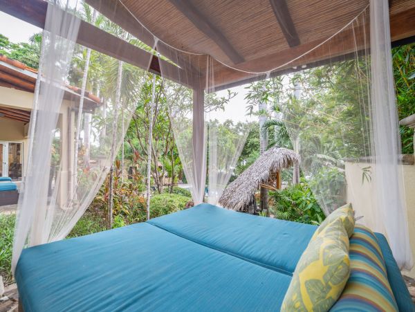 Oceanfront Tamarindo Vacation Pool Home Seven Bedroom Plus Guest House