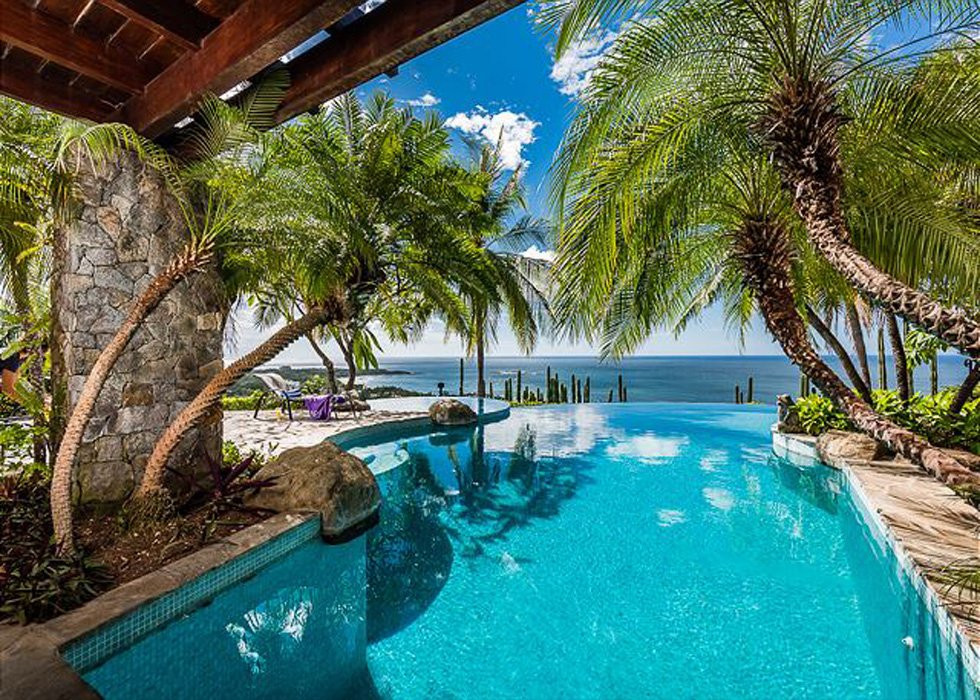 The Ultimate luxury Tamarindo