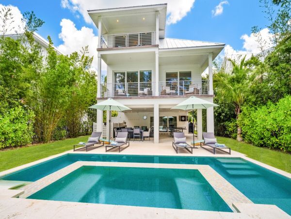 Longboat Key Vacation Rentals | Luxury 3-Bedroom Florida Beach Home