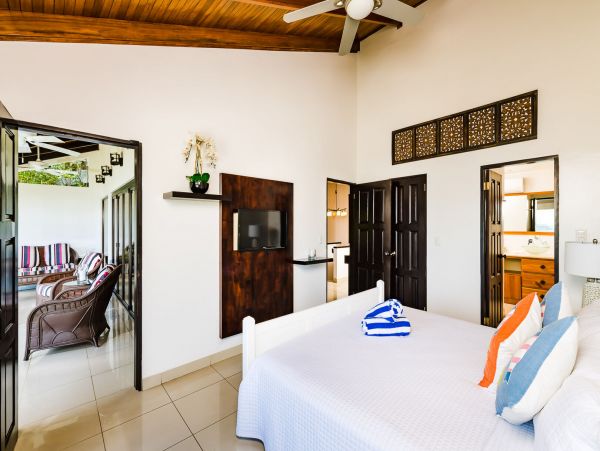Four bedroom Villa in Tamarindo