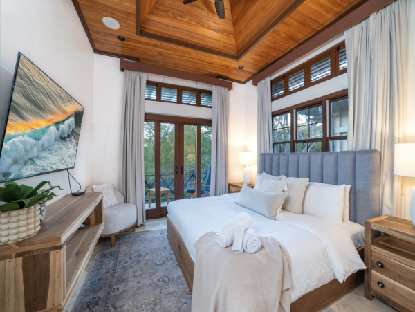 Luxury Tamarindo Beach Club Access