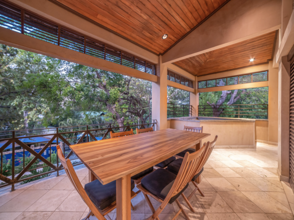 Luxury Tamarindo Beach Club Access