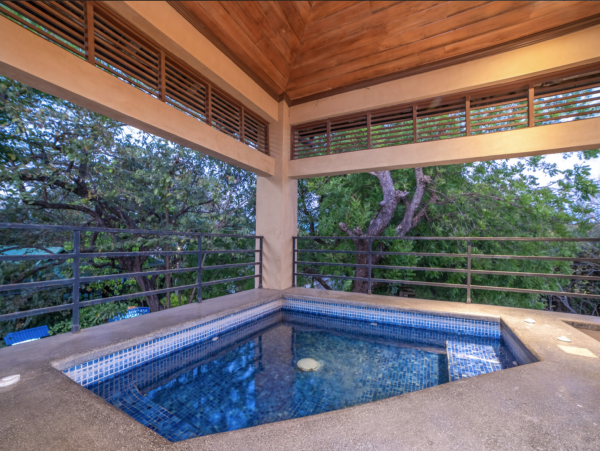 Luxury Tamarindo Beach Club Access