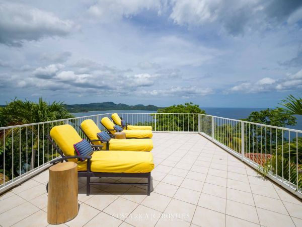 Luxury Villa Less than  Half mile to  Beach Playa Flamingo
