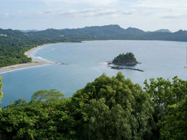 Luxury Villa Less than  Half mile to  Beach Playa Flamingo