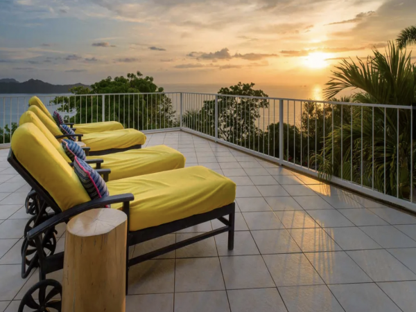 Luxury Villa Less than  Half mile to  Beach Playa Flamingo