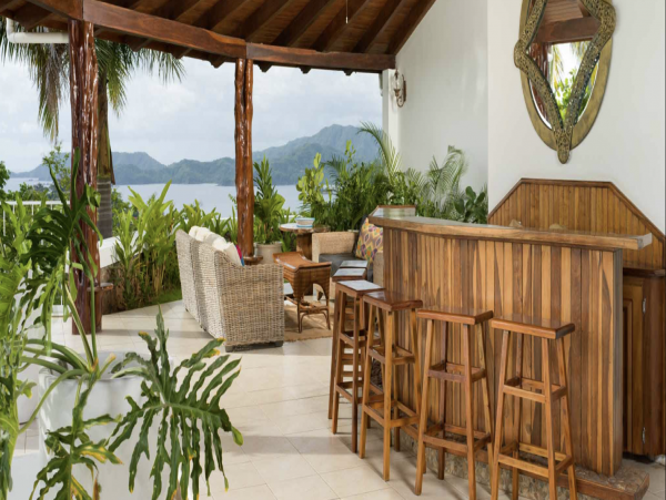 Luxury Villa Less than  Half mile to  Beach Playa Flamingo