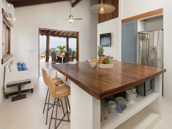 Luxury Villa Less than  Half mile to  Beach Playa Flamingo