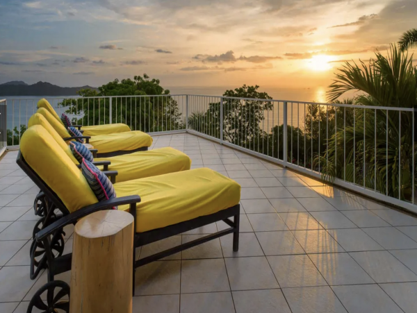 Luxury Villa Less than  Half mile to  Beach Playa Flamingo