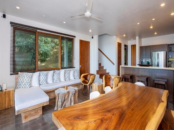 Four Bedroom Tamarindo Vacation Villa Short Walk to Beach