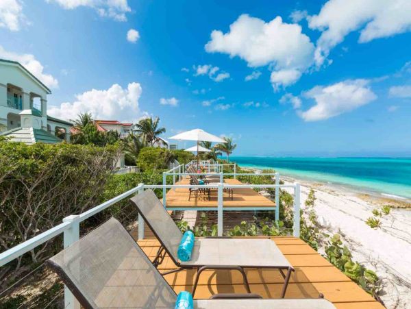 Turks and Caicos Luxury Villa Rental – Smith’s Reef Beachfront Retreat
