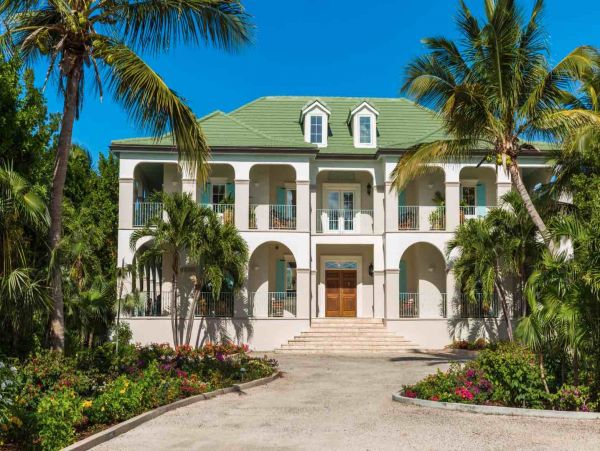 Turks and Caicos Luxury Villa Rental – Smith’s Reef Beachfront Retreat
