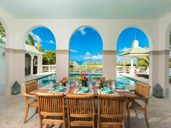 Turks and Caicos Luxury Villa Rental – Smith’s Reef Beachfront Retreat