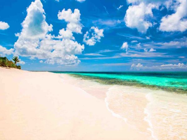 Turks and Caicos Luxury Villa Rental – Smith’s Reef Beachfront Retreat