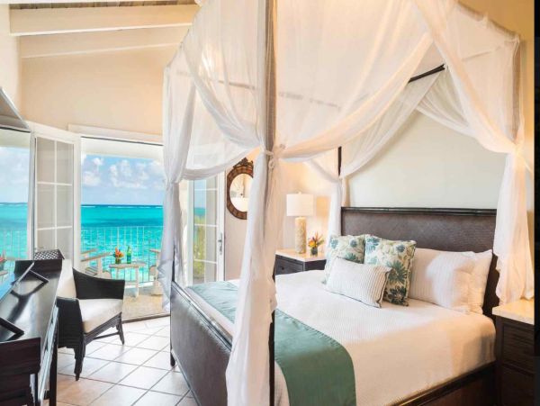 Turks and Caicos Luxury Villa Rental – Smith’s Reef Beachfront Retreat
