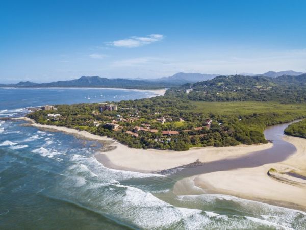 Playa Bonita Beachfront Vacation Estate- Pure Luxury