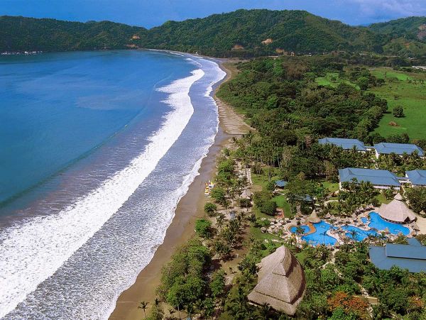 Playa Bonita Beachfront Vacation Estate- Pure Luxury
