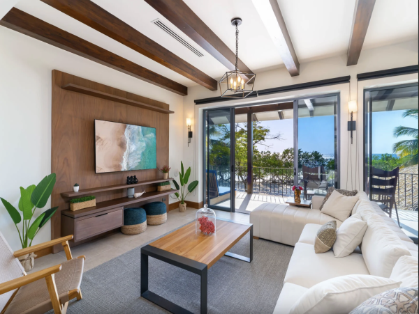 Playa Bonita Beachfront Vacation Estate- Pure Luxury