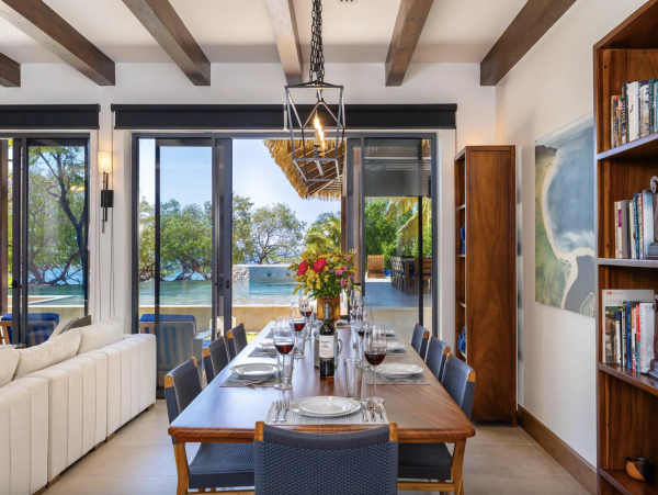 Playa Bonita Beachfront Vacation Estate- Pure Luxury