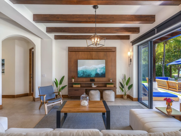 Playa Bonita Beachfront Vacation Estate- Pure Luxury
