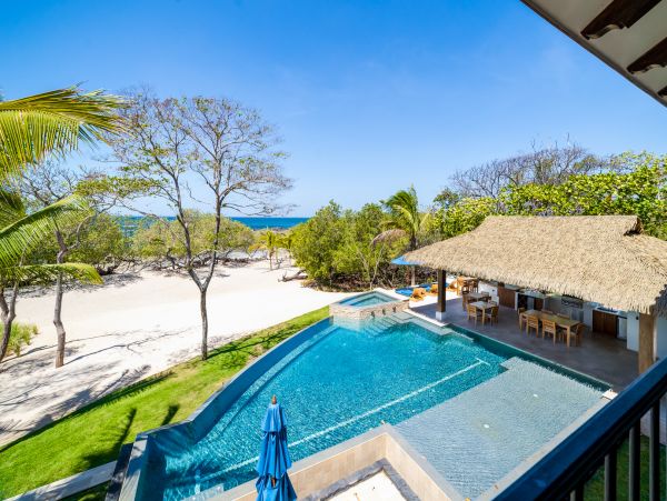 Playa Bonita Beachfront Vacation Estate- Pure Luxury